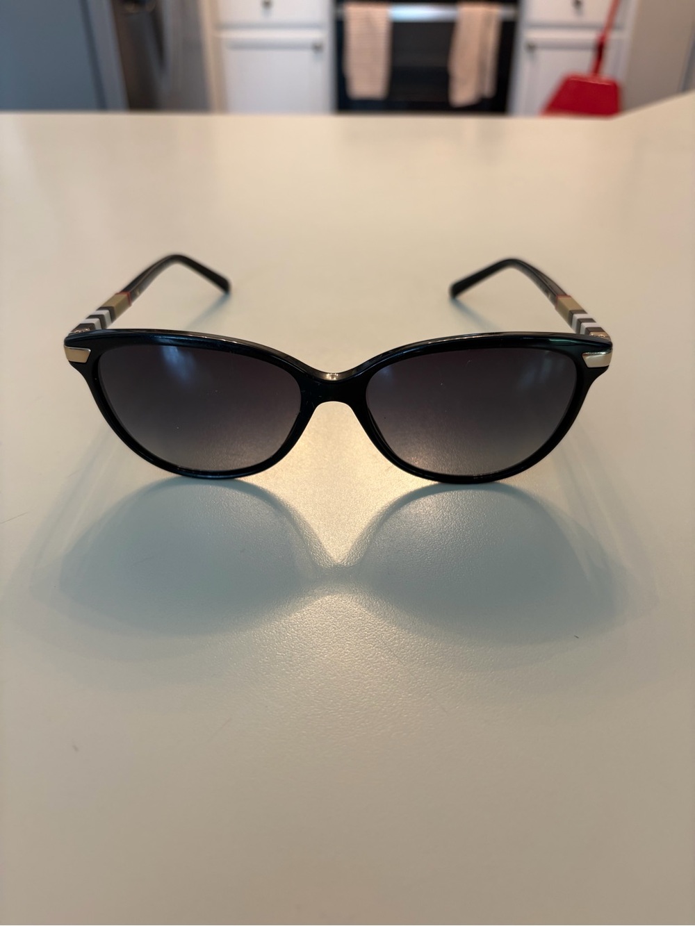 Burberry Black Cat-Eye Women’s Sunglasses